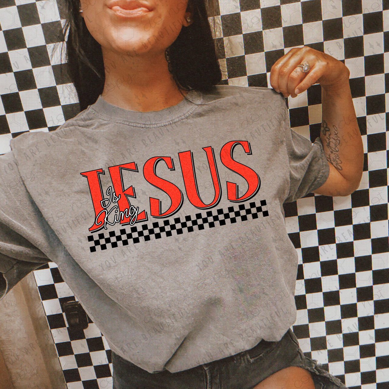 Jesus Is King Graphic Tee