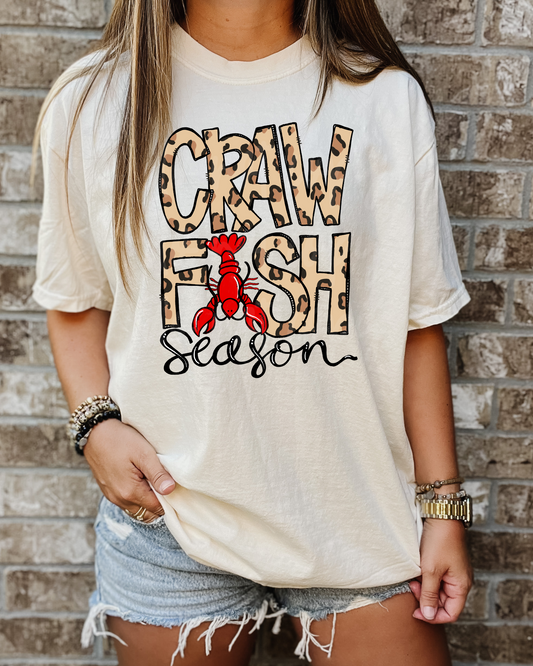 Crawfish Season Graphic Tee