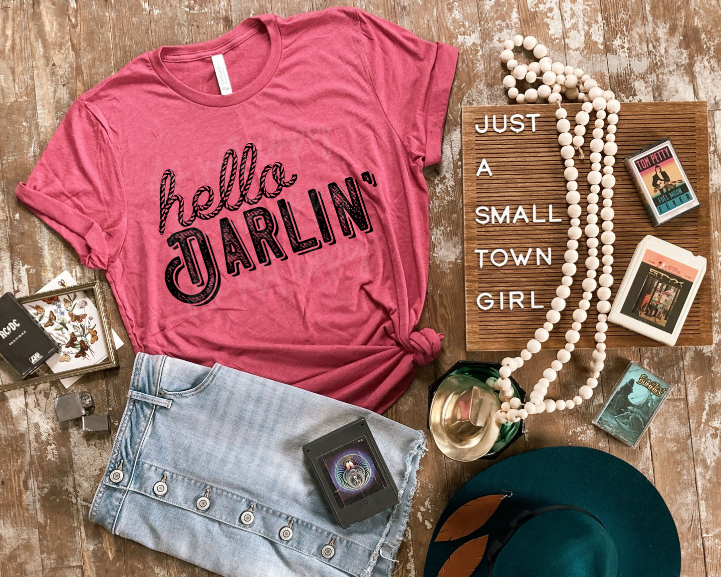 Hello Darlin' Graphic Tee